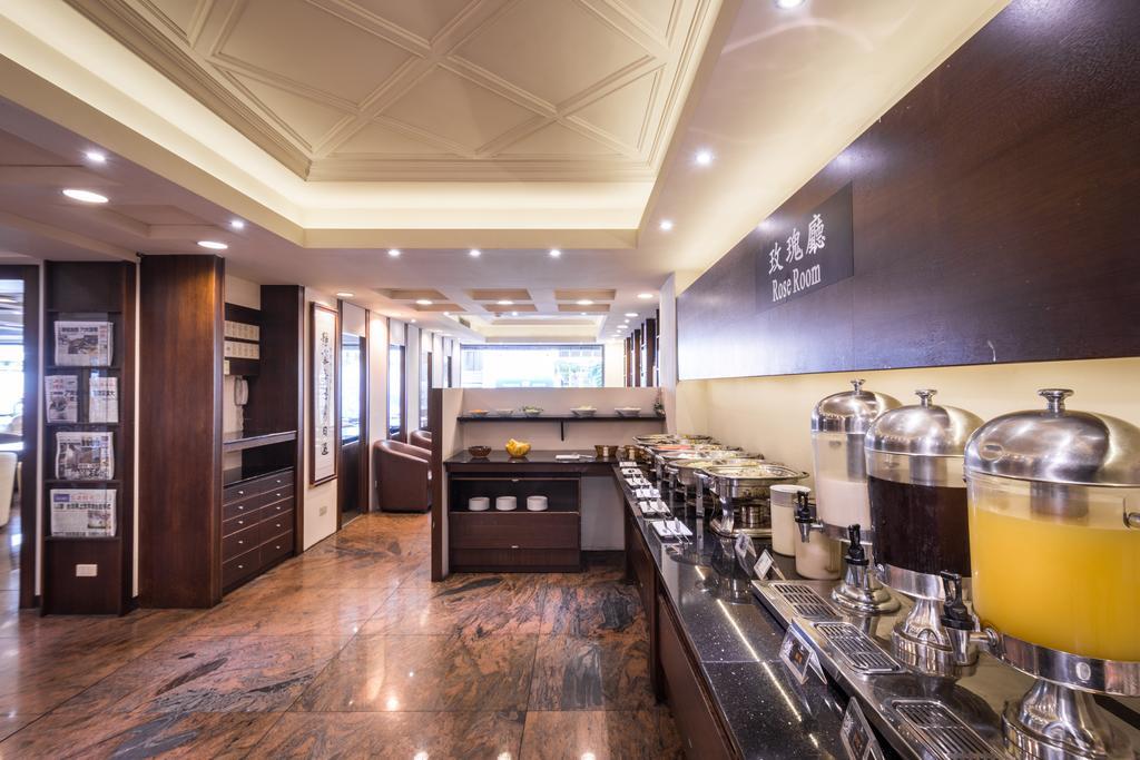 The Enterpriser Hotel Taichung Exterior photo