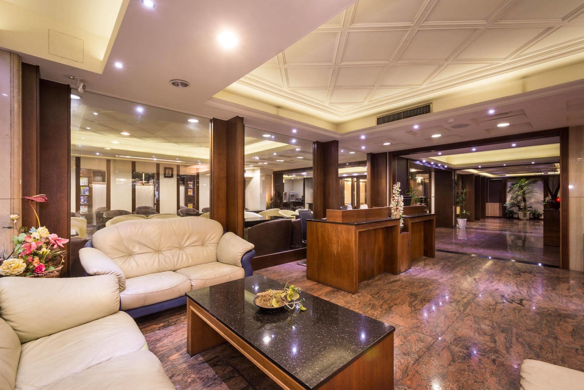 The Enterpriser Hotel Taichung Exterior photo
